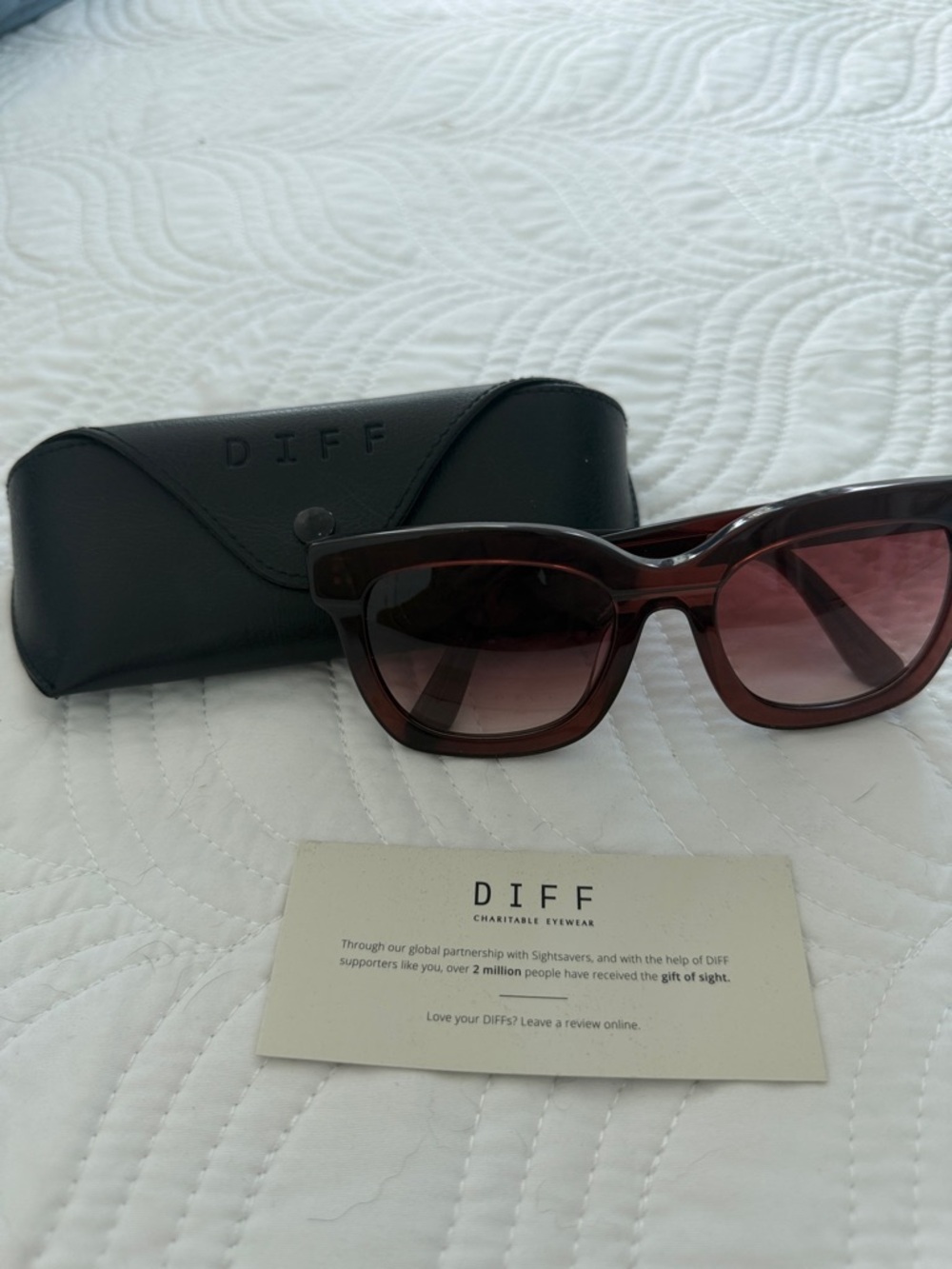 DIFF Carson Sunglasses 😎